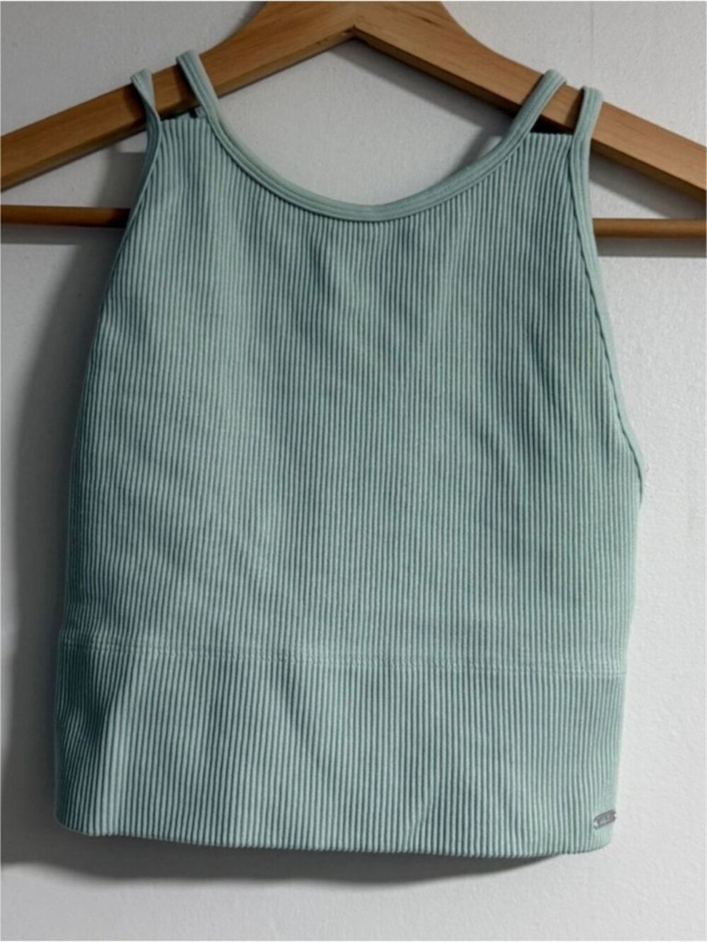 Gilly Hicks Sage Green Ribbed Sports Bra Tank Size S Strappy Back - Picture 2 of 8